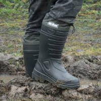 Сапоги из пены